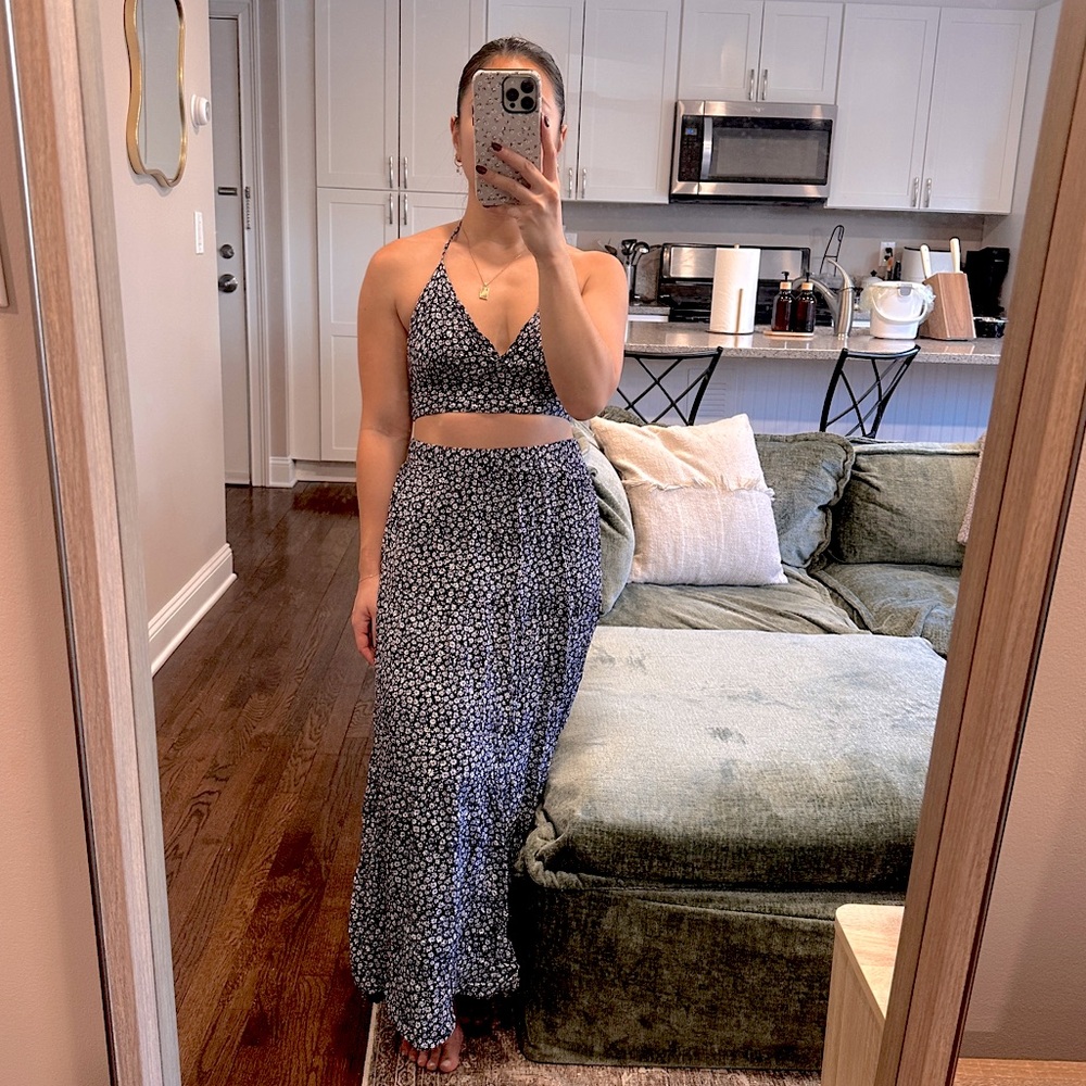 Lulu’s Top and Maxi Skirt Set